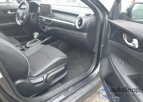 2022 Kia Forte Gt-Line из США, поврежденный, VIN 3KPF54AD6NE504653